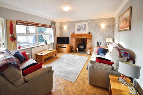 3 bedroom bungalow for sale, Billington Road, Leighton Buzzard