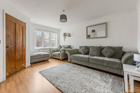 3 bedroom end of terrace house for sale, Chloe Gardens, Poole BH12