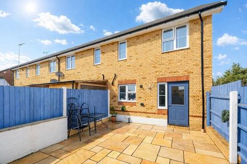 Chloe Gardens, Poole BH12