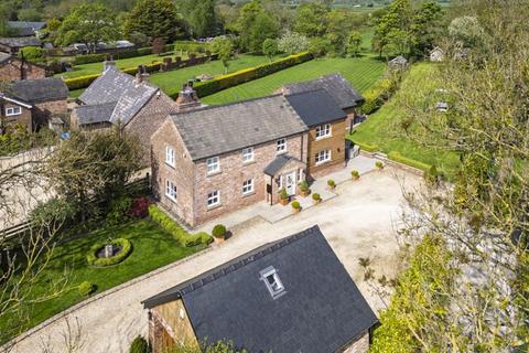 3 bedroom detached house for sale, North Road, Leyland PR26