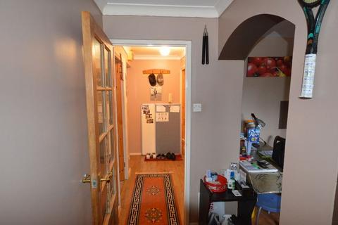 1 bedroom flat for sale, Pempath Place, Wembley, Greater London, HA9 8QR