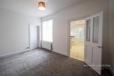 3 bedroom cottage to rent, Bede Terrace, East Boldon