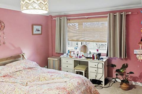 2 bedroom apartment for sale, Western Road, Poole, Dorset, BH13
