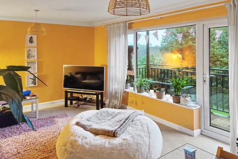 2 bedroom apartment for sale, Western Road, Poole, Dorset, BH13