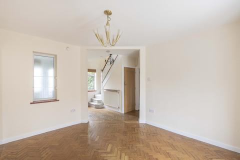 3 bedroom detached house for sale, Lowndes Avenue, Chesham, HP5
