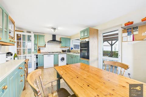 3 bedroom bungalow for sale, Fore Street, Langtree, Torrington