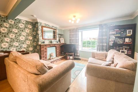 undefined, Park Street, Earls Barton, Northamptonshire NN6