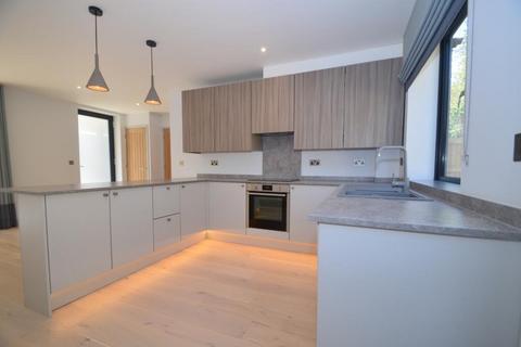 undefined, The Cedars, 39 Pickersleigh Road, Malvern, Worcestershire, WR14 2RW