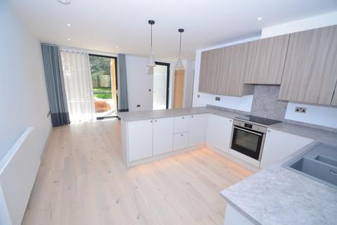 undefined, The Cedars, 39 Pickersleigh Road, Malvern, Worcestershire, WR14 2RW