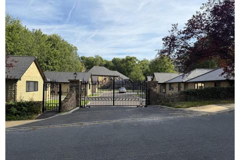 undefined, Lawn Mews, Keighley BD20