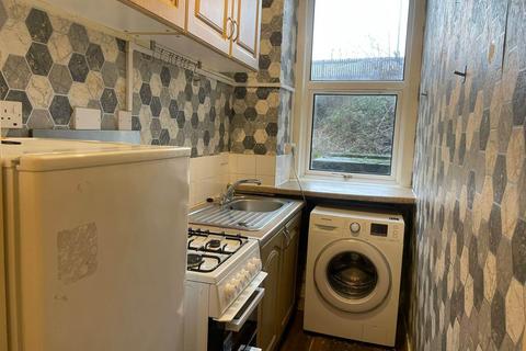 1 bedroom flat to rent, 43 GL Lyon Street, ,
