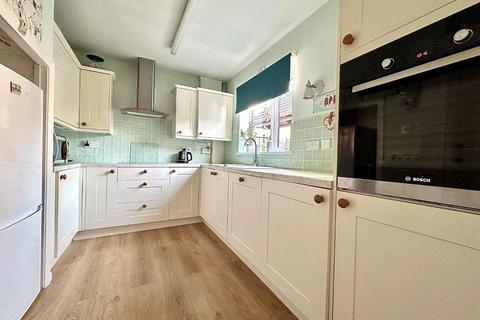 3 bedroom detached house for sale, Stuart Close, West Hunsbury, Northampton NN4
