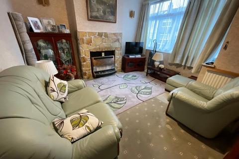 3 bedroom semi-detached house for sale, Hainault, Ilford IG6