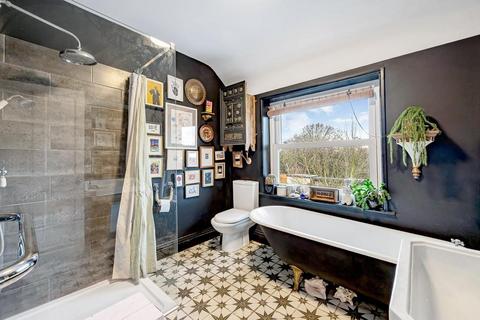 2 bedroom terraced house for sale, Westcott Crescent, Hanwell, London, W7 1NU