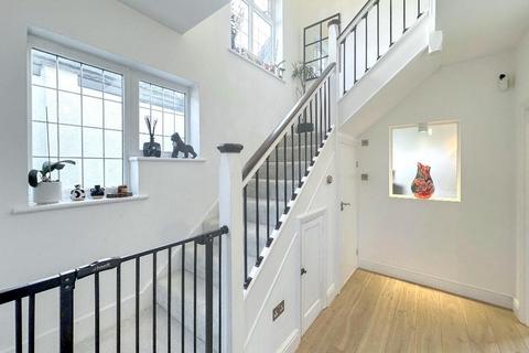 undefined, Carlton Avenue, South Croydon, Surrey, CR2 0BZ