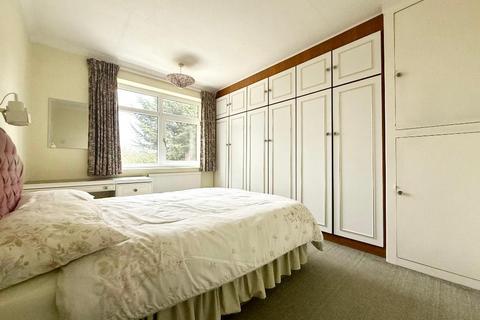 3 bedroom semi-detached house for sale, Vincent Road, Leagrave, Luton, Bedfordshire, LU4 9AW