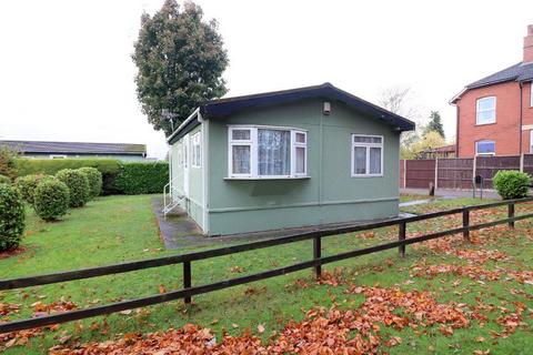undefined, Nursery Road, Luton LU3