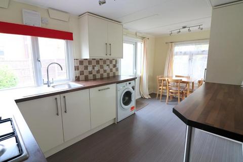 undefined, Nursery Road, Luton LU3