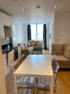 1 bedroom apartment to rent, South End, Croydon, CR0