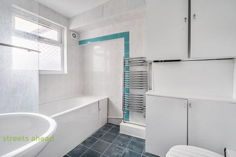 2 bedroom terraced house for sale, Holland Road, London, SE25