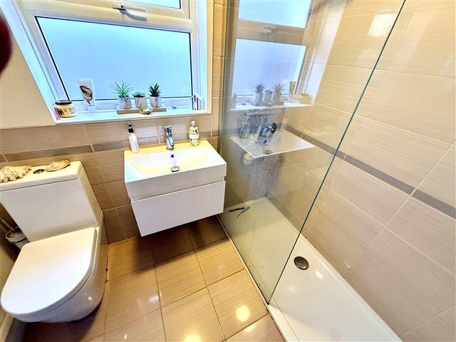Shower Room/WC
