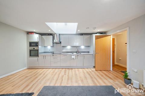1 bedroom flat for sale, Gibbs Couch, Watford, WD19