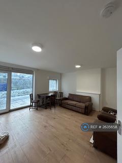 3 bedroom maisonette to rent, Hodnet Grove, Birmingham, B5