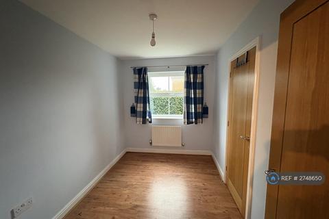 2 bedroom flat to rent, Lowndes Court, Harrow, HA1