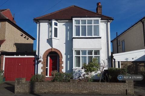 3 bedroom detached house to rent, Fromondes Road, London, SM3