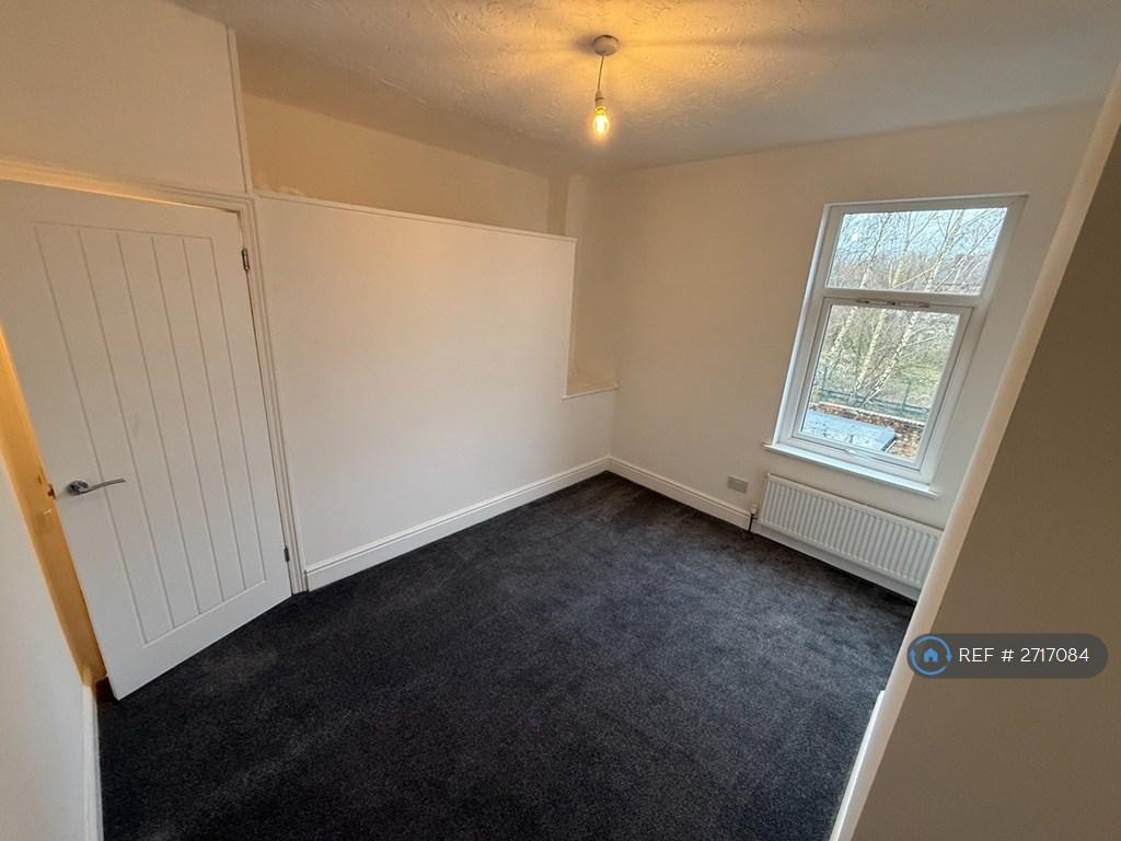 Bedroom 2 (Alternate Angle)