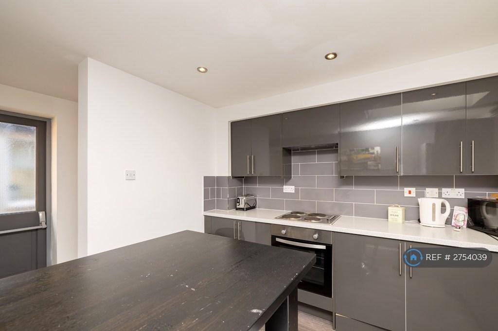 Modern Kitchen Finishes