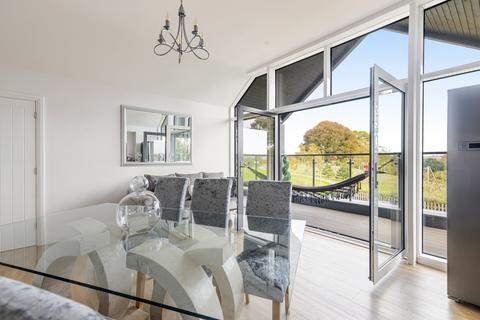4 bedroom detached house for sale, 22 Higher Well Road, Totnes TQ9