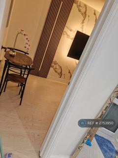1 bedroom flat to rent, Whitehill Avenue, Luton, Bedfordshire, LU1