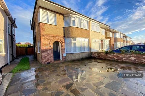 3 bedroom semi-detached house to rent, Elgin Avenue, Harrow, HA3