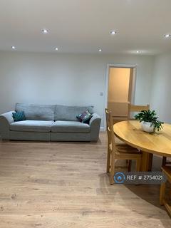 3 bedroom flat to rent, Lidgett Lane, Leeds, LS17
