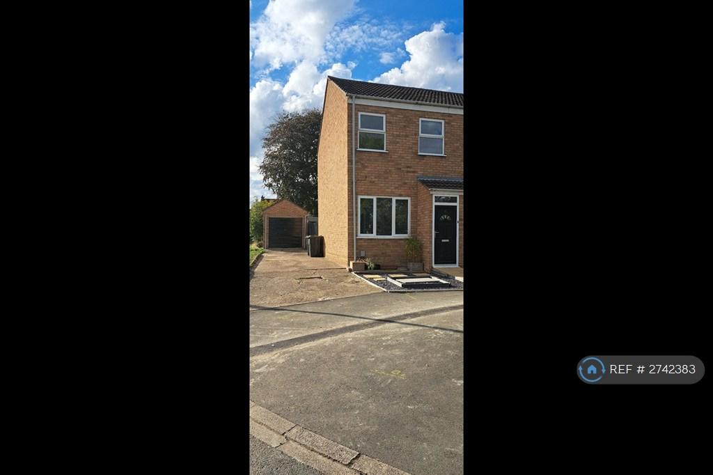 Use Of Long Drive Way &amp; Garage