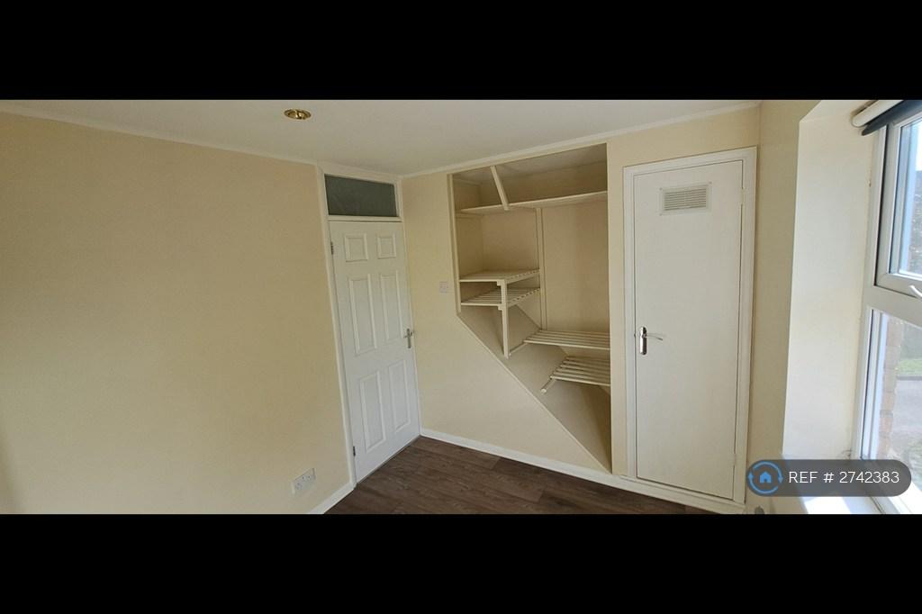 2nd Bedroom With Extra Storage