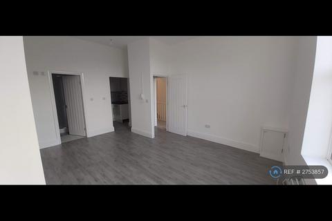 Studio to rent, Stanley Road, Bootle, L20