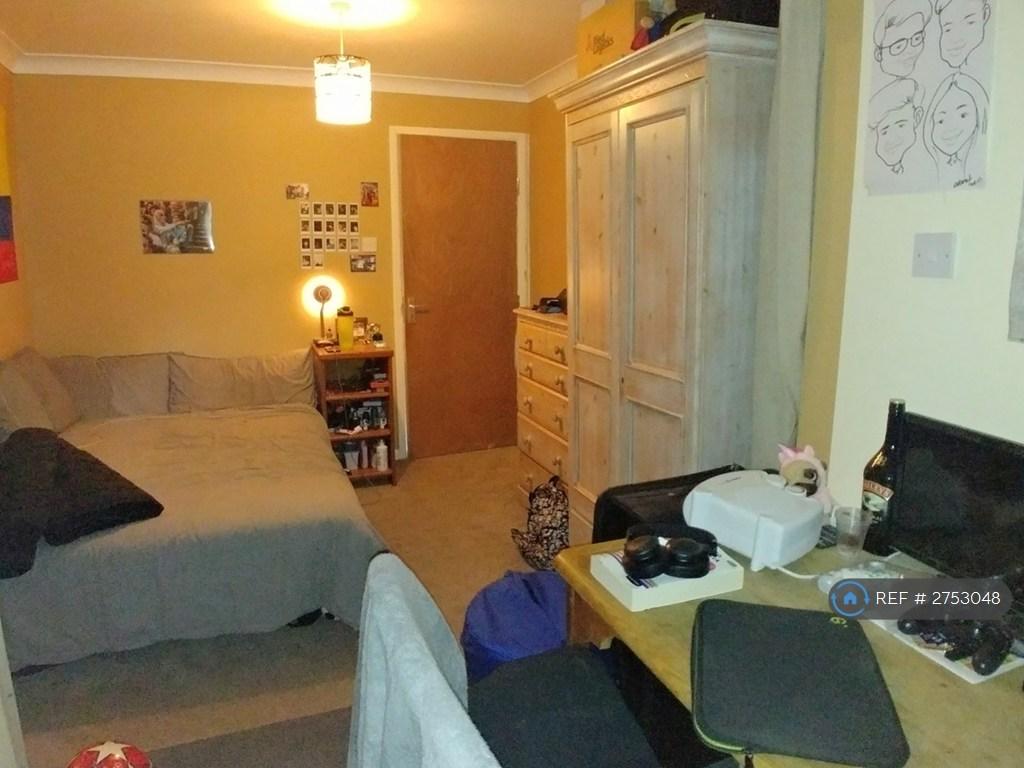 Double Room 2