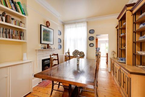 5 bedroom end of terrace house for sale, Platts Lane, London