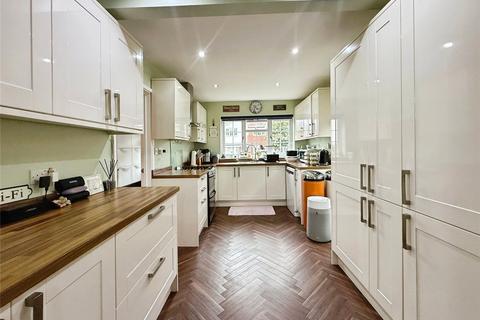 4 bedroom detached house for sale, The Brambles, Crowthorne