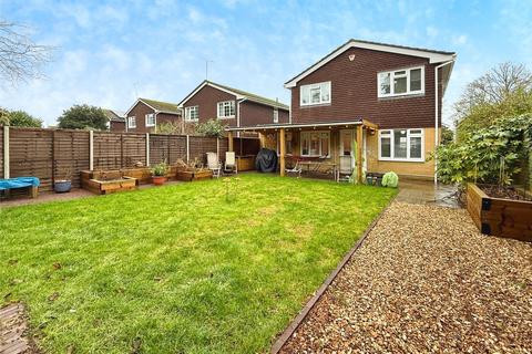 4 bedroom detached house for sale, The Brambles, Crowthorne