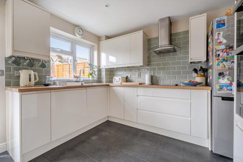3 bedroom semi-detached house for sale, Farmers Close, Witney, Oxfordshire