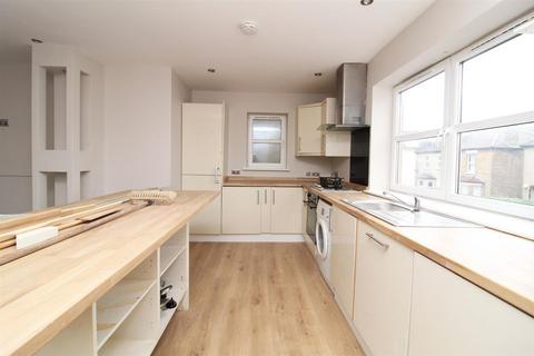 Waddon Road, Waddon, Croydon
