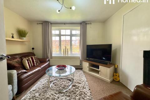 1 bedroom flat for sale, Englefield, Horsham