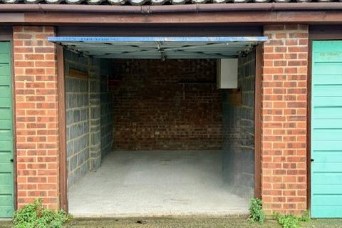 Garage to rent, Bridgeside, Deal, CT14