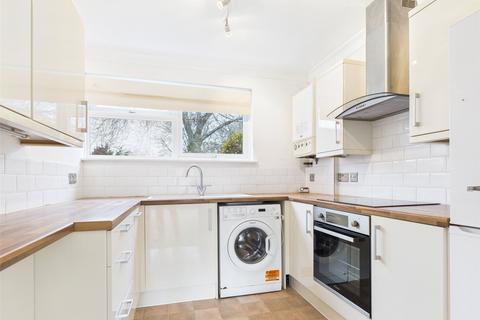 2 bedroom apartment for sale, Oakleigh Way, Highcliffe, Christchurch, Dorset, BH23