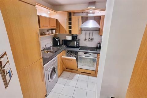 1 bedroom flat to rent, Central House, Stratford