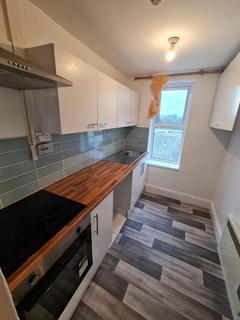 1 bedroom flat to rent, 15B Church Road Lawrence Hill, Bristol BS5