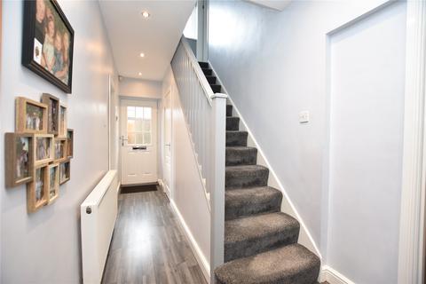 3 bedroom semi-detached house for sale, Red Hall Way, Leeds, West Yorkshire
